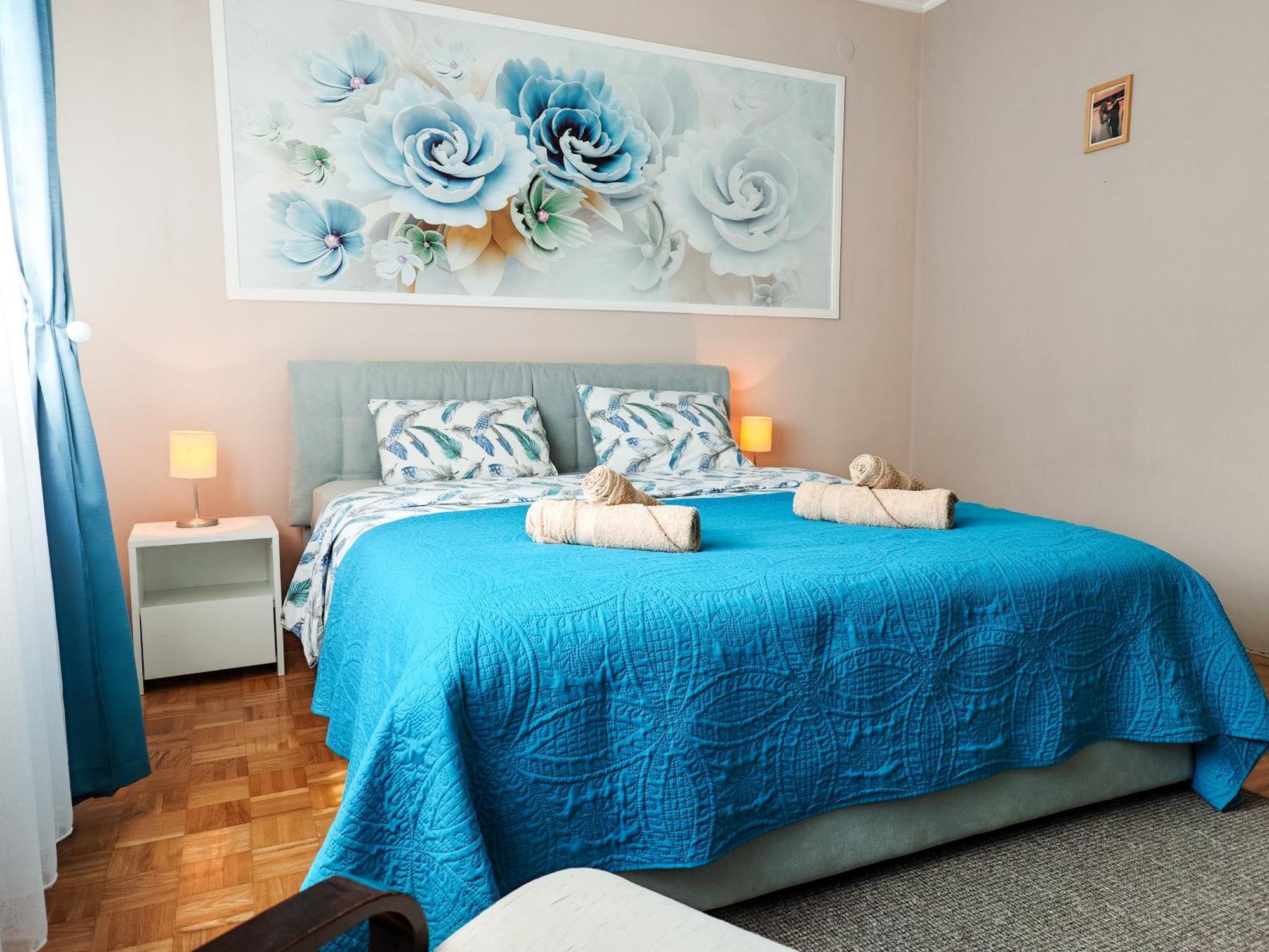 Apartman Julija Donji Milanovac Ngoại thất bức ảnh